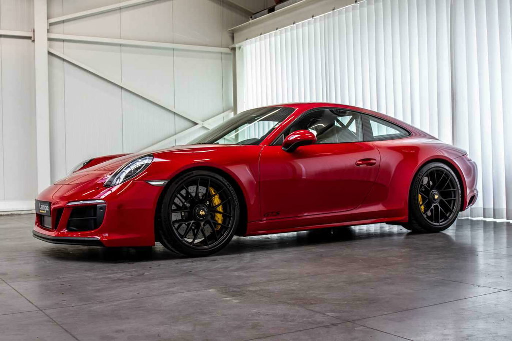 Porsche 991.2 Carrera GTS