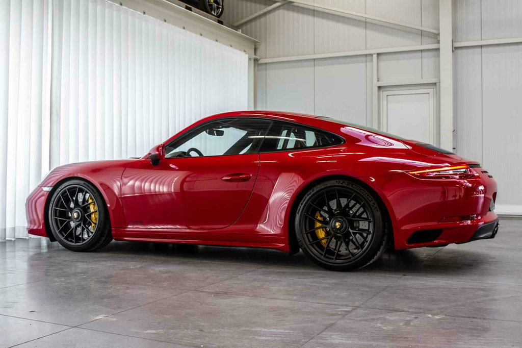 Porsche 991.2 Carrera GTS