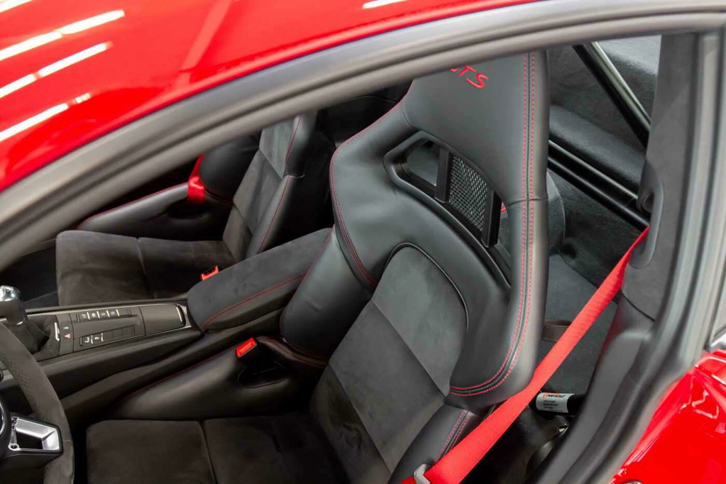 Porsche 991.2 Carrera GTS