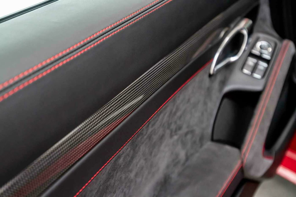 Porsche 991.2 Carrera GTS