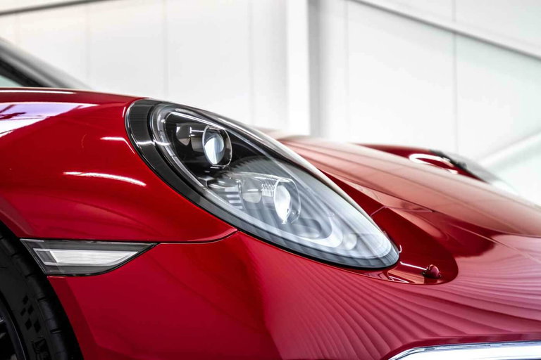 Porsche 991.2 Carrera GTS