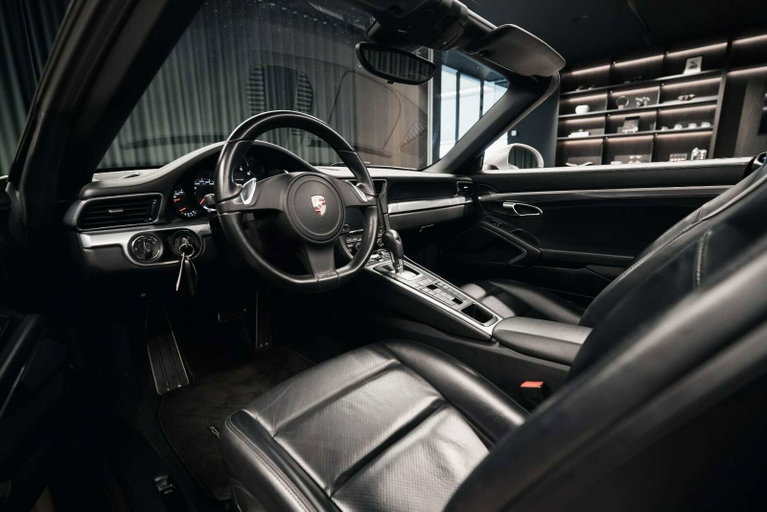 Porsche 991 Carrera