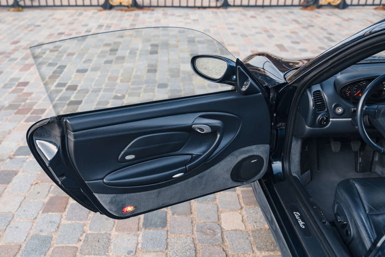 Porsche 996 Turbo