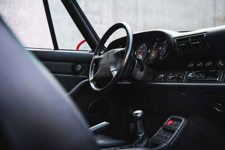 Porsche 993 Carrera 4