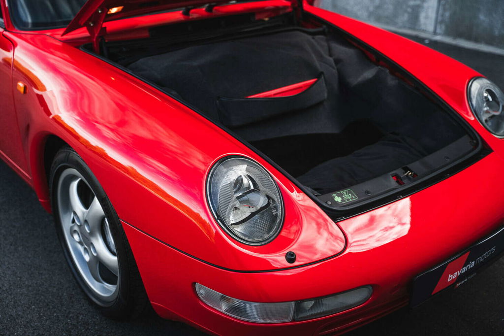 Porsche 993 Carrera 4