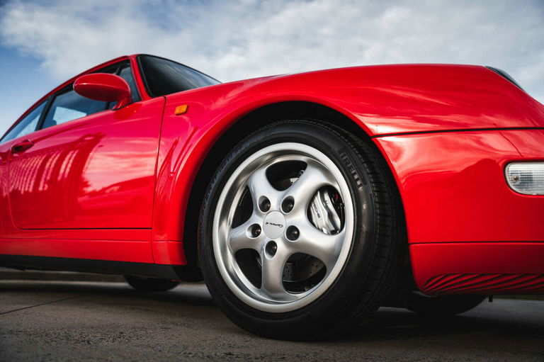 Porsche 993 Carrera 4