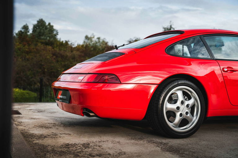Porsche 993 Carrera 4