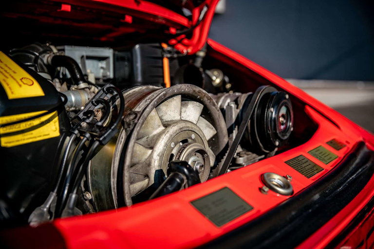 Porsche 911 Carrera 3.2 (US)