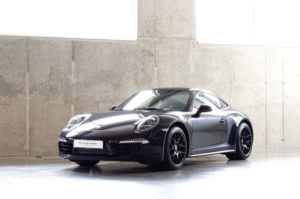 Porsche 991 Carrera 4