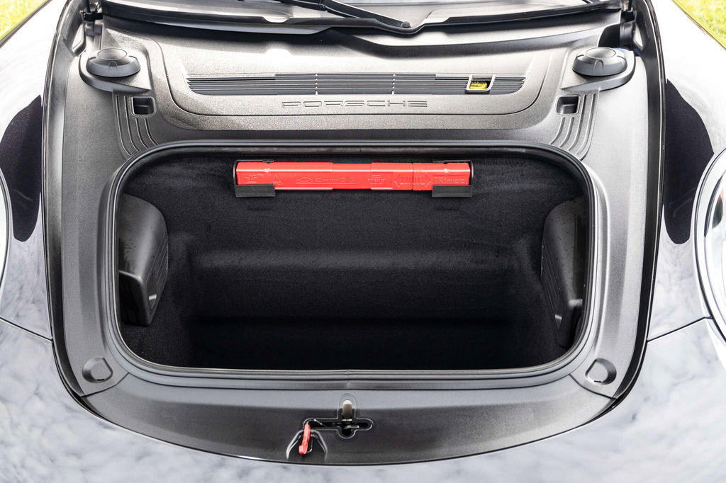 Porsche 991 Carrera 4