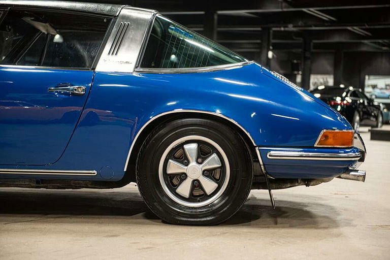 Porsche 911 T