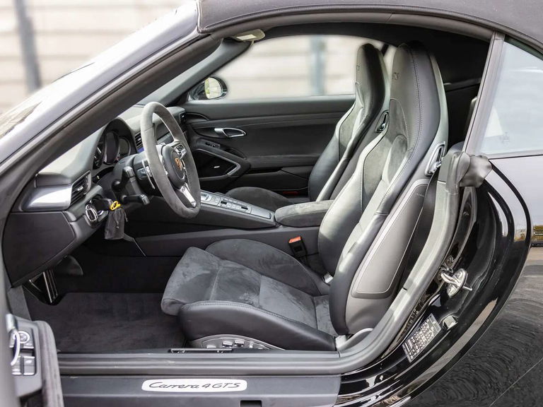 Porsche 991.2 Carrera 4 GTS