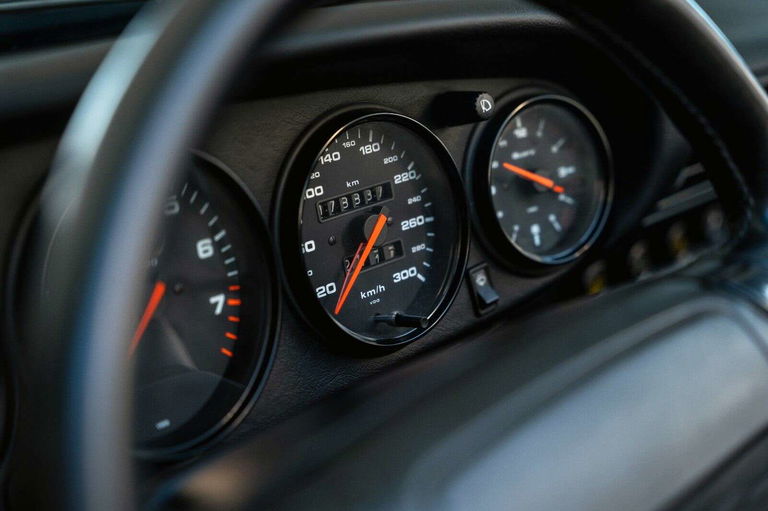 Porsche 964 Carrera 2