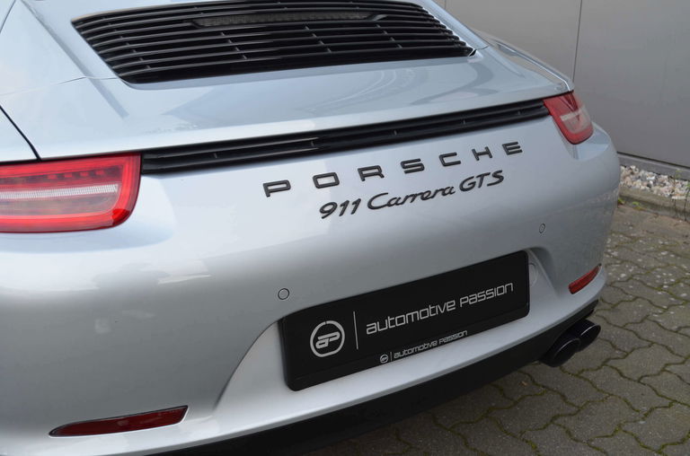 Porsche 991 Carrera GTS