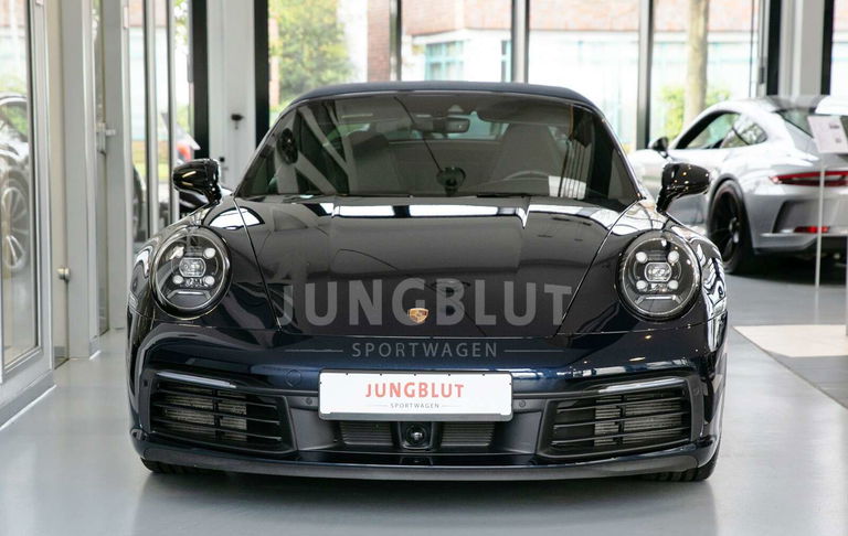 Porsche 992 Targa 4S