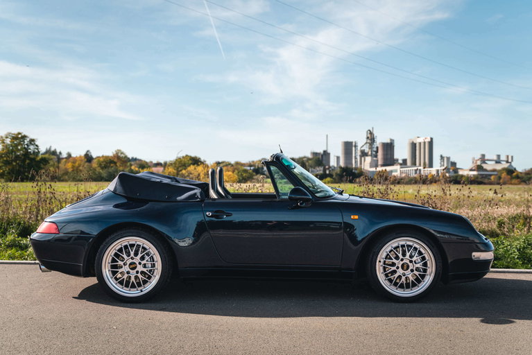 Porsche 993 Carrera 4