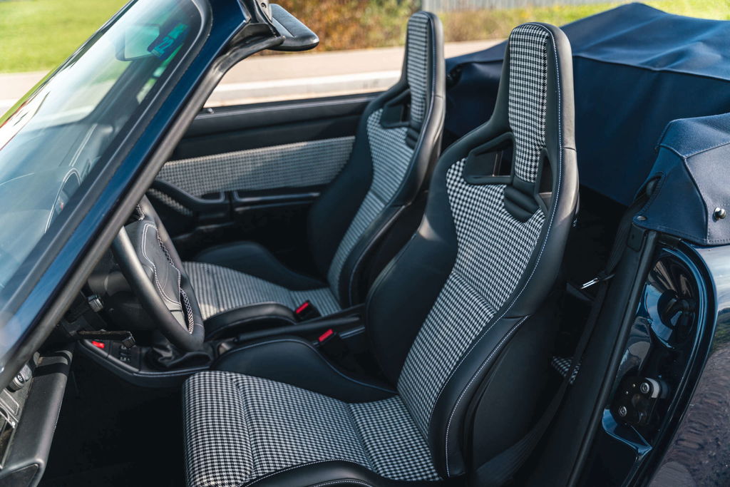 Porsche 993 Carrera 4