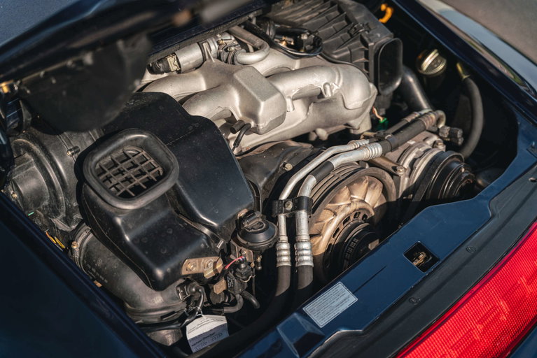Porsche 993 Carrera 4