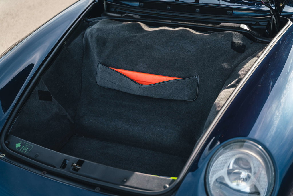 Porsche 993 Carrera 4