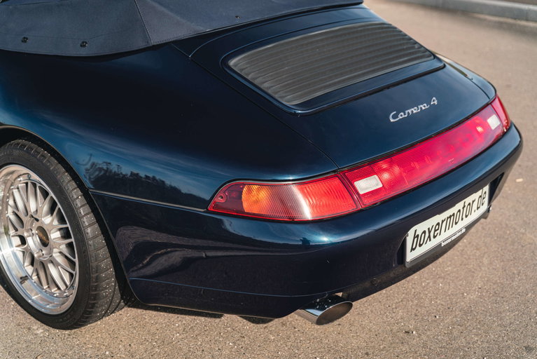 Porsche 993 Carrera 4