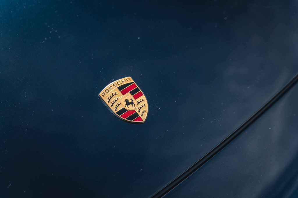 Porsche 993 Carrera 4