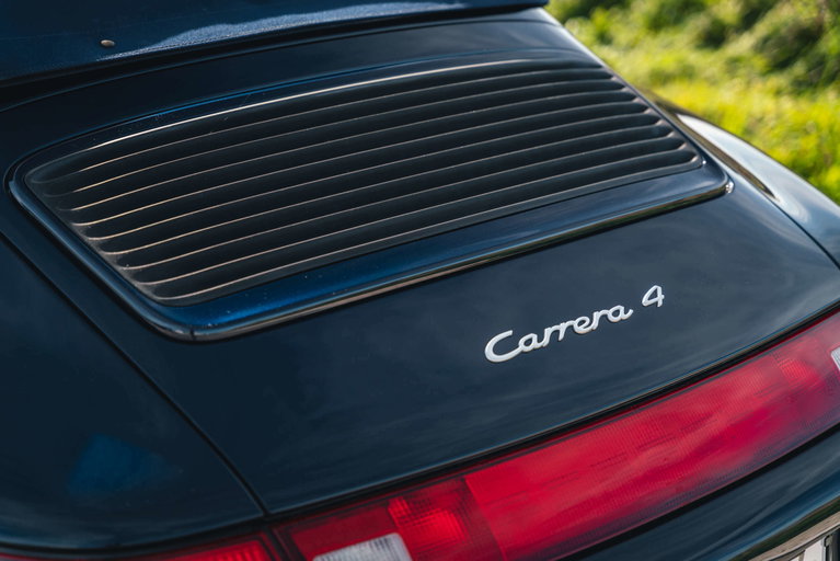 Porsche 993 Carrera 4