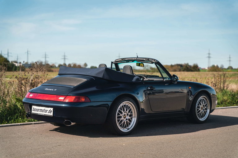 Porsche 993 Carrera 4