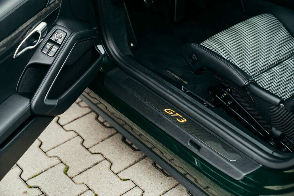 Porsche 991 GT3 Touring