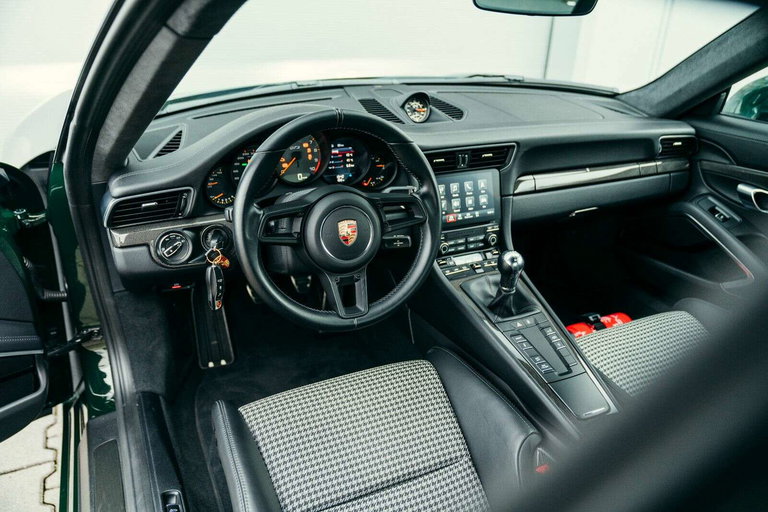 Porsche 991 GT3 Touring