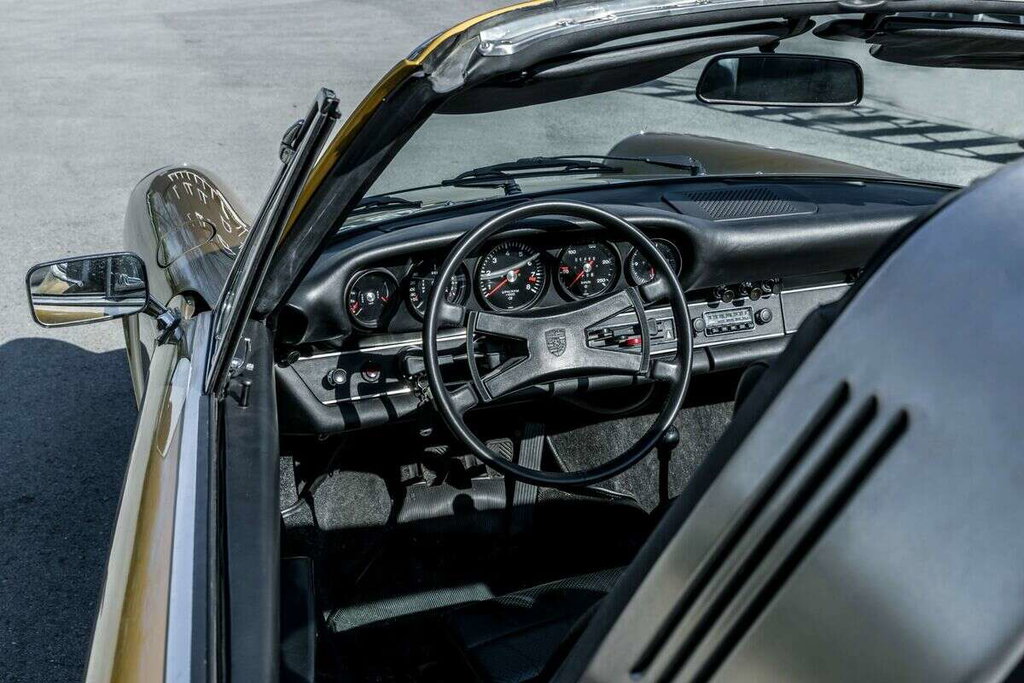 Porsche 911 S (F-Modell)