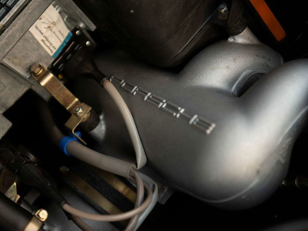 Porsche 911 Carrera 3.2 Speedster