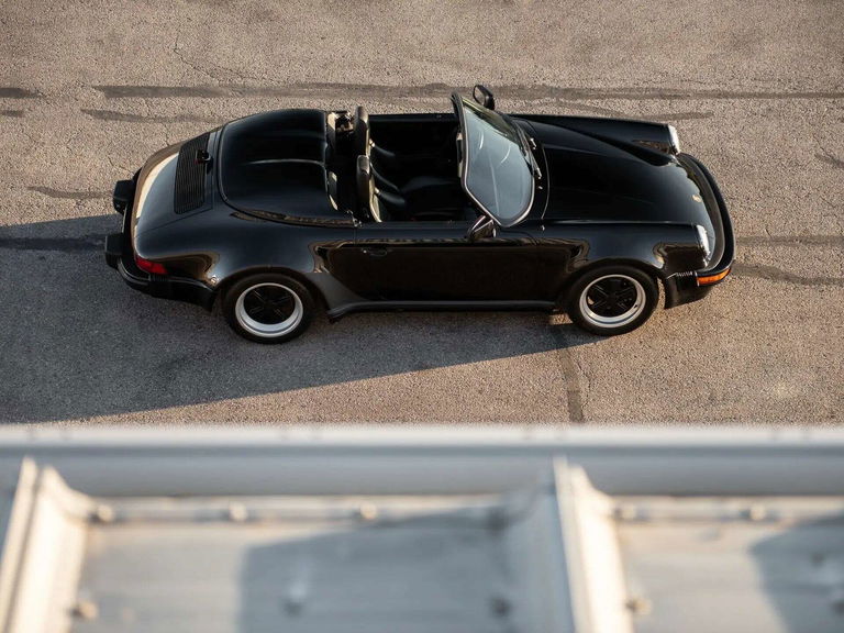 Porsche 911 Carrera 3.2 Speedster