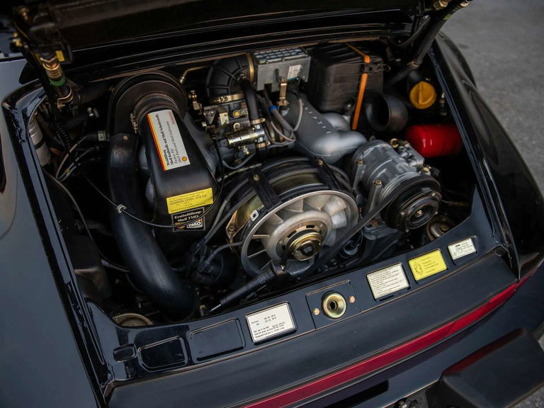 Porsche 911 Carrera 3.2 Speedster