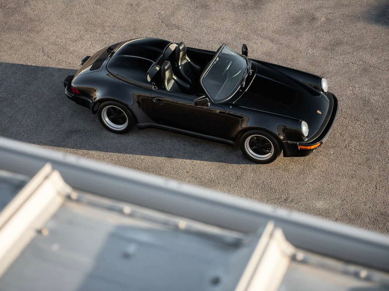 Porsche 911 Carrera 3.2 Speedster