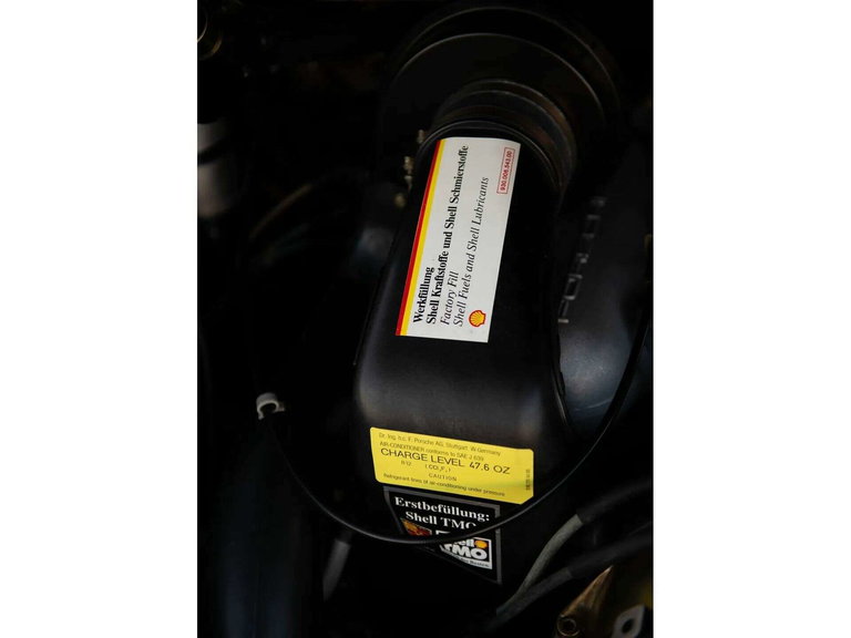 Porsche 911 Carrera 3.2 Speedster