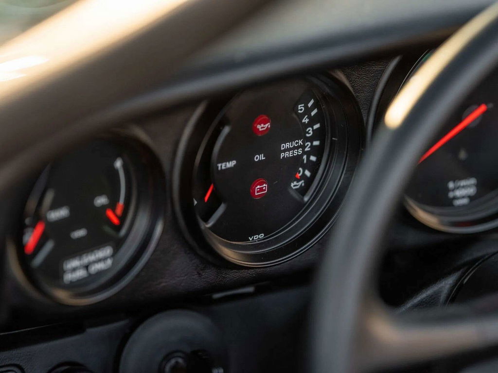 Porsche 911 Carrera 3.2 Speedster