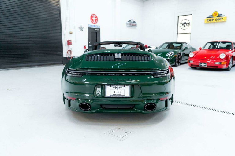 Porsche 992 Carrera GTS