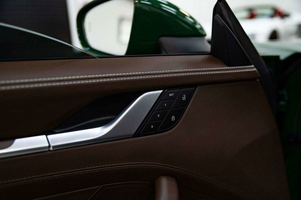 Porsche 992 Carrera GTS