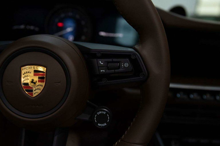 Porsche 992 Carrera GTS