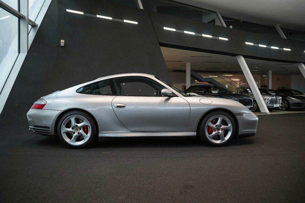 Porsche 996 Carrera 4S