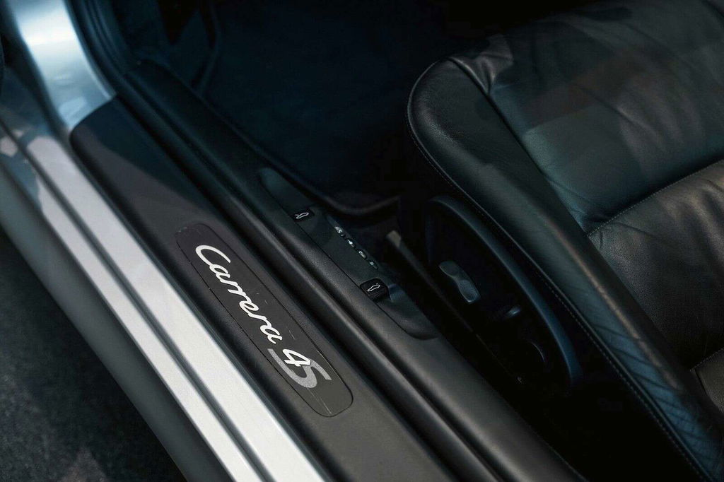 Porsche 996 Carrera 4S