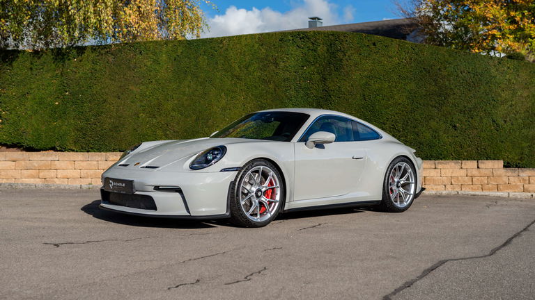 Porsche 992 GT3 Touring