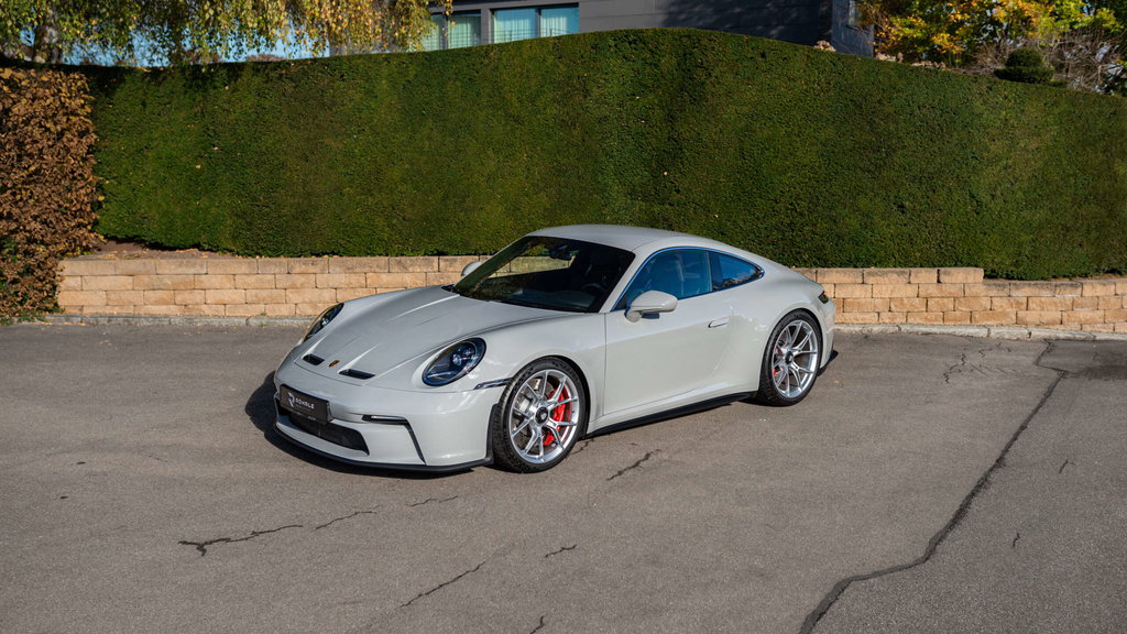 Porsche 992 GT3 Touring