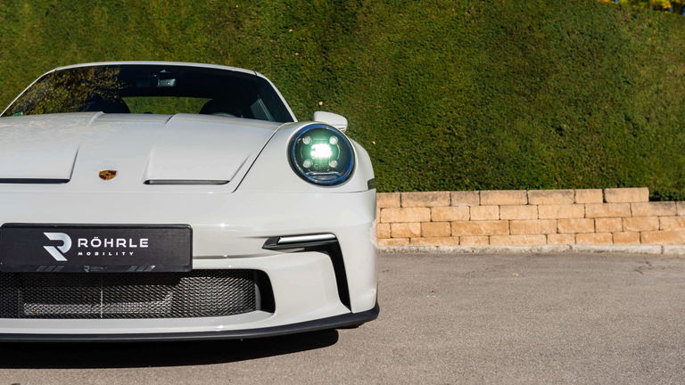 Porsche 992 GT3 Touring