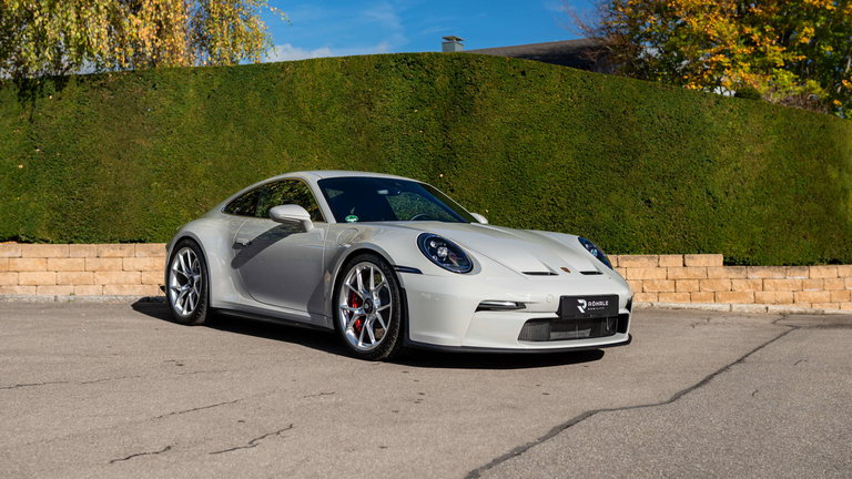 Porsche 992 GT3 Touring