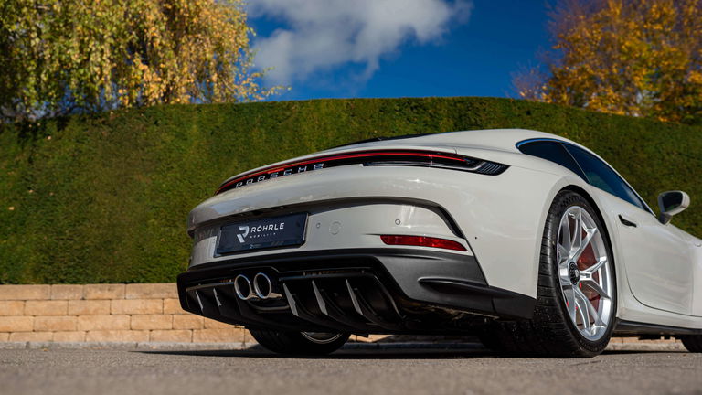 Porsche 992 GT3 Touring
