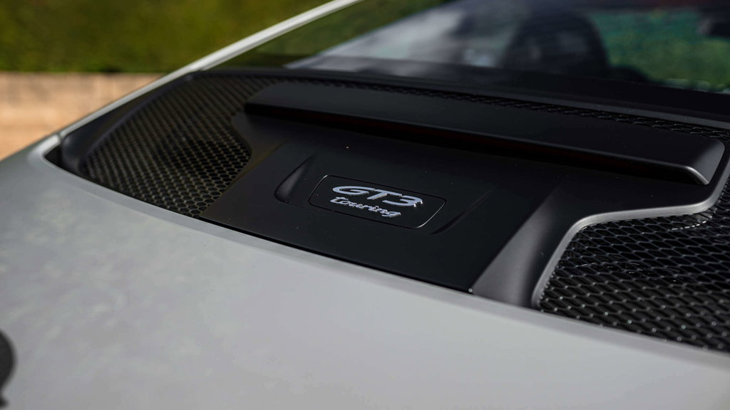 Porsche 992 GT3 Touring