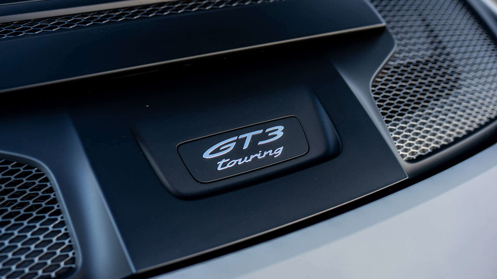 Porsche 992 GT3 Touring