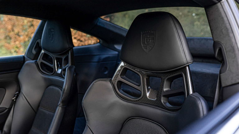 Porsche 992 GT3 Touring