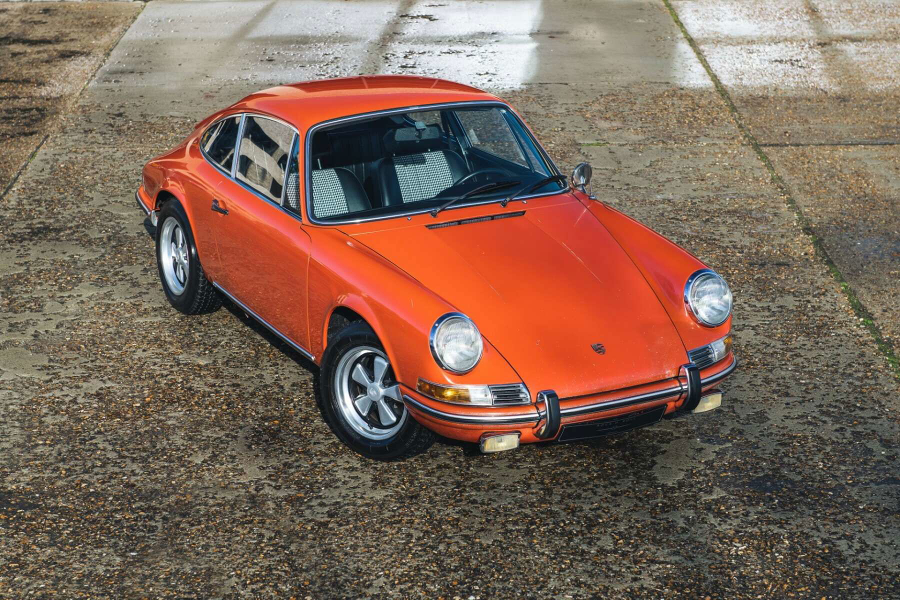 Porsche 911 T
